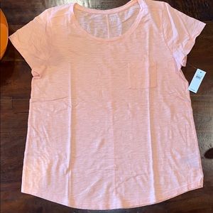 Gap tshirt nwts large